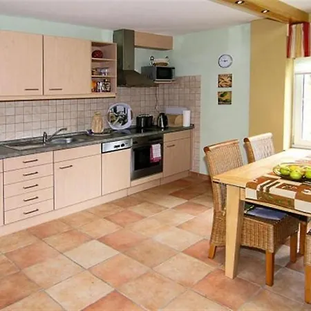 Negast * Steinhagen (Vorpommern-Rugen)